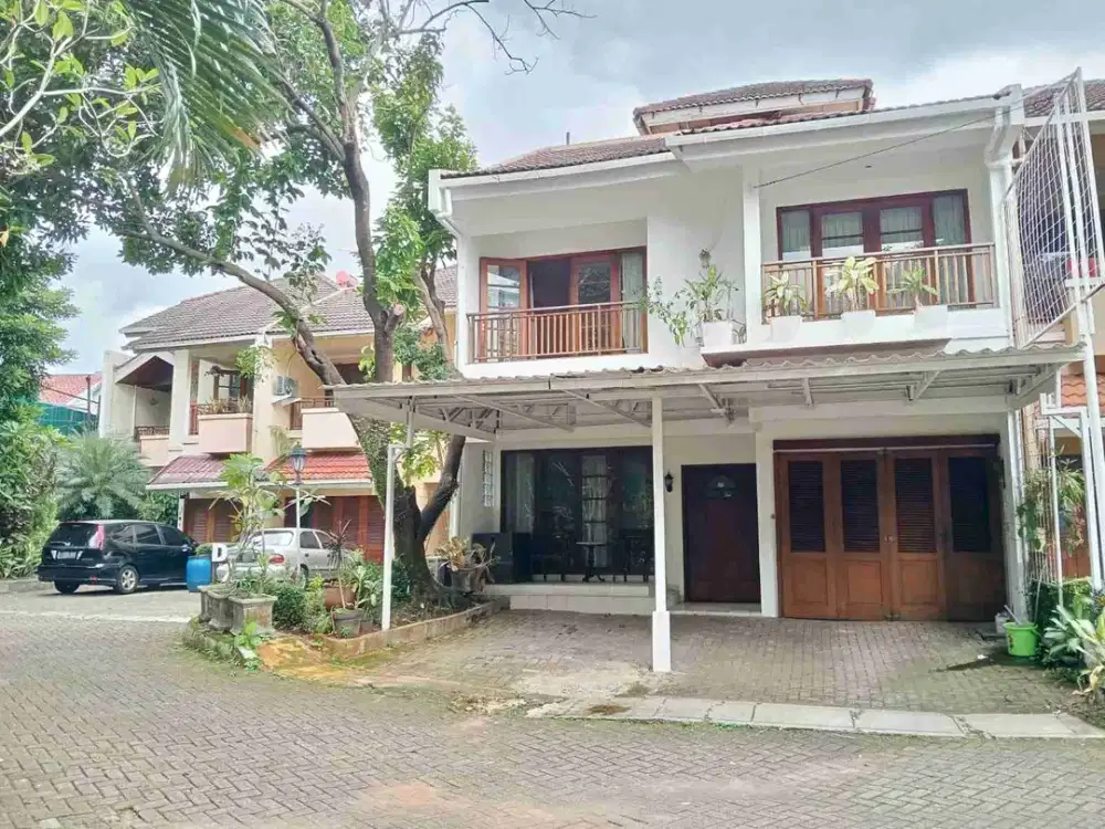 rumah dalam komplek diarea Cilandak KKO Jakarta Selatan