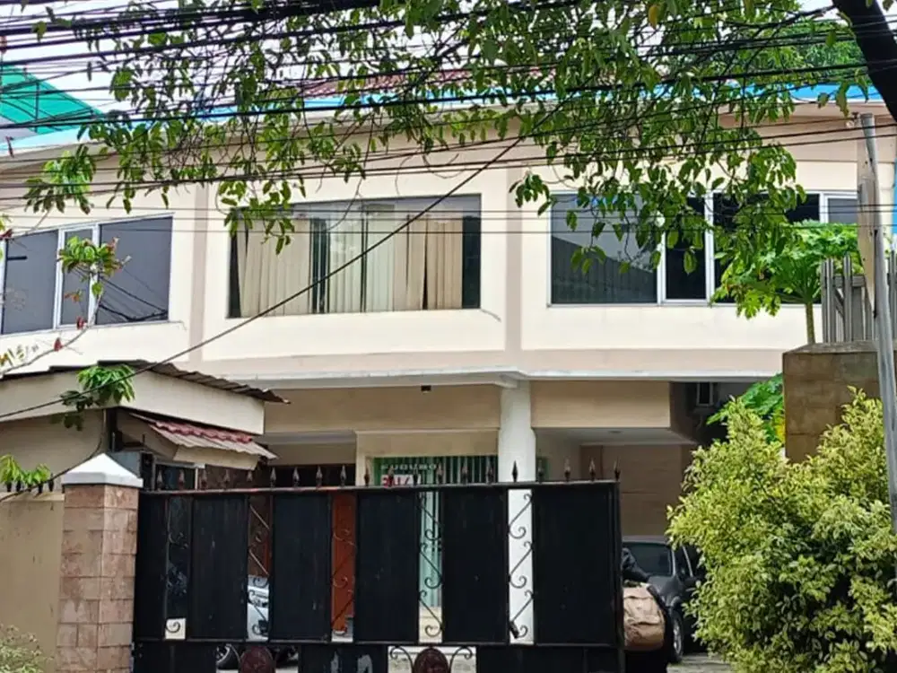 Gedung Jl. Bangunan Barat, Kayu Putih, Jakarta Timur