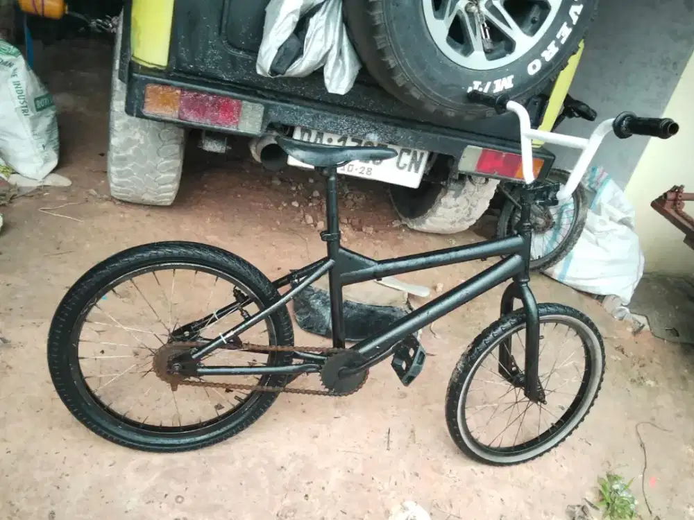 Sepeda BMX 20 second