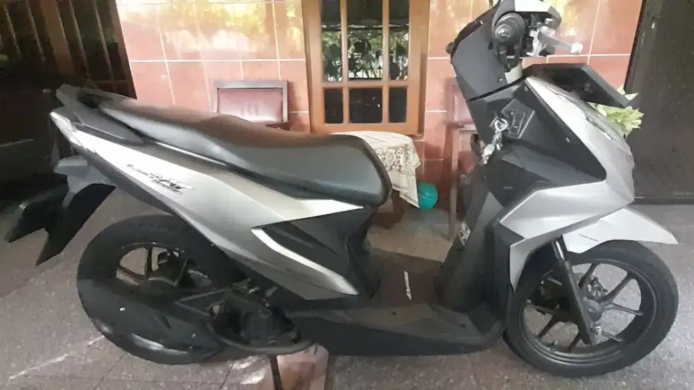 DIJUAL HONDA BEAT 2021