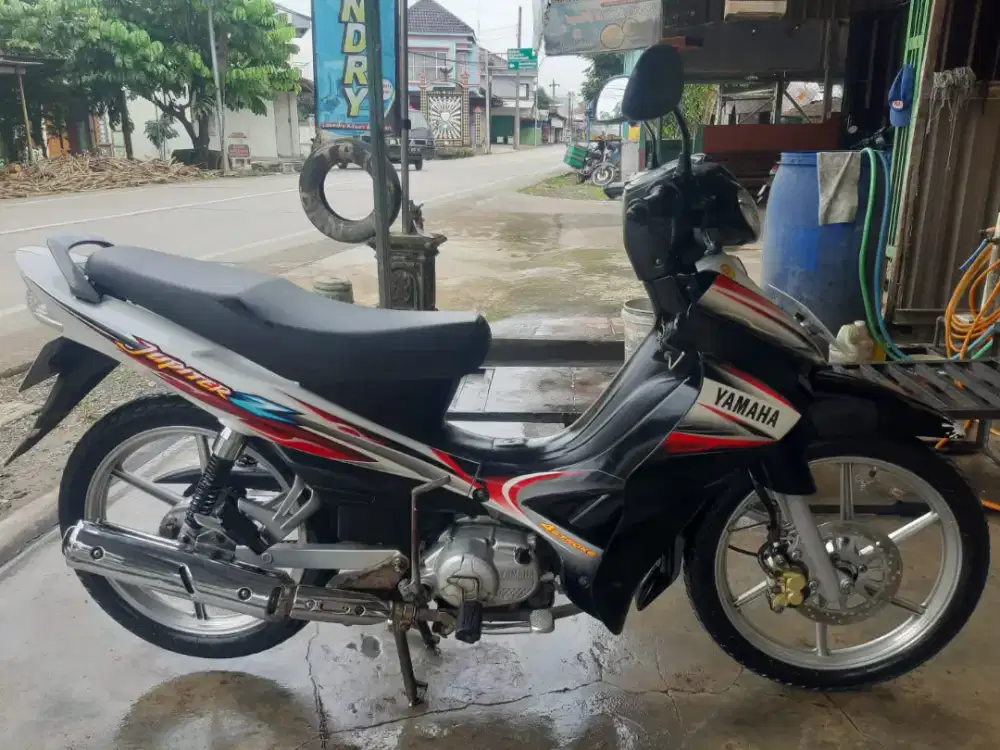 Di jual yamaha jupiter z