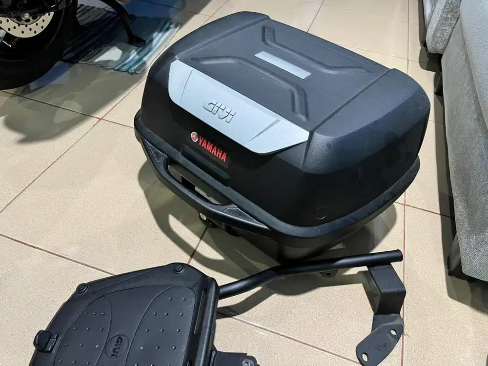 Braket Box Nmax Neo/Turbo dan Box Givi e43