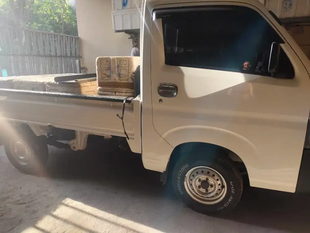 Jual mobil bekas