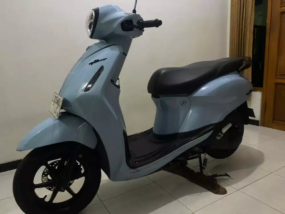 Yamaha grand filano baby blue 2023