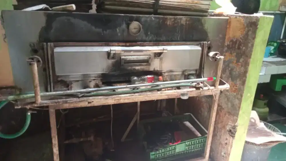DI JUAL CEPAT OVEN