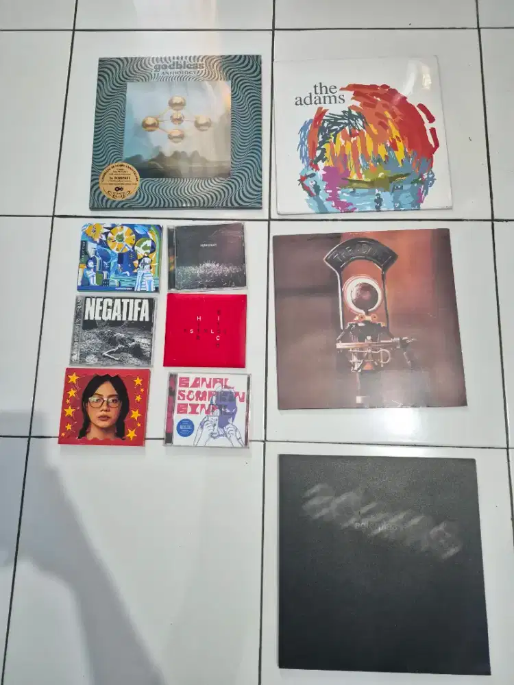 CD & Vinyl band lokal