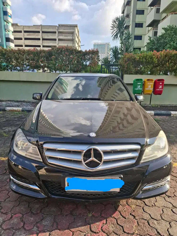 Mercedes-Benz C200 2013 Bensin