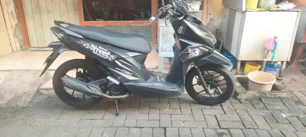Di jual honda beat street tahun 2022 pajak mati 1 tahun