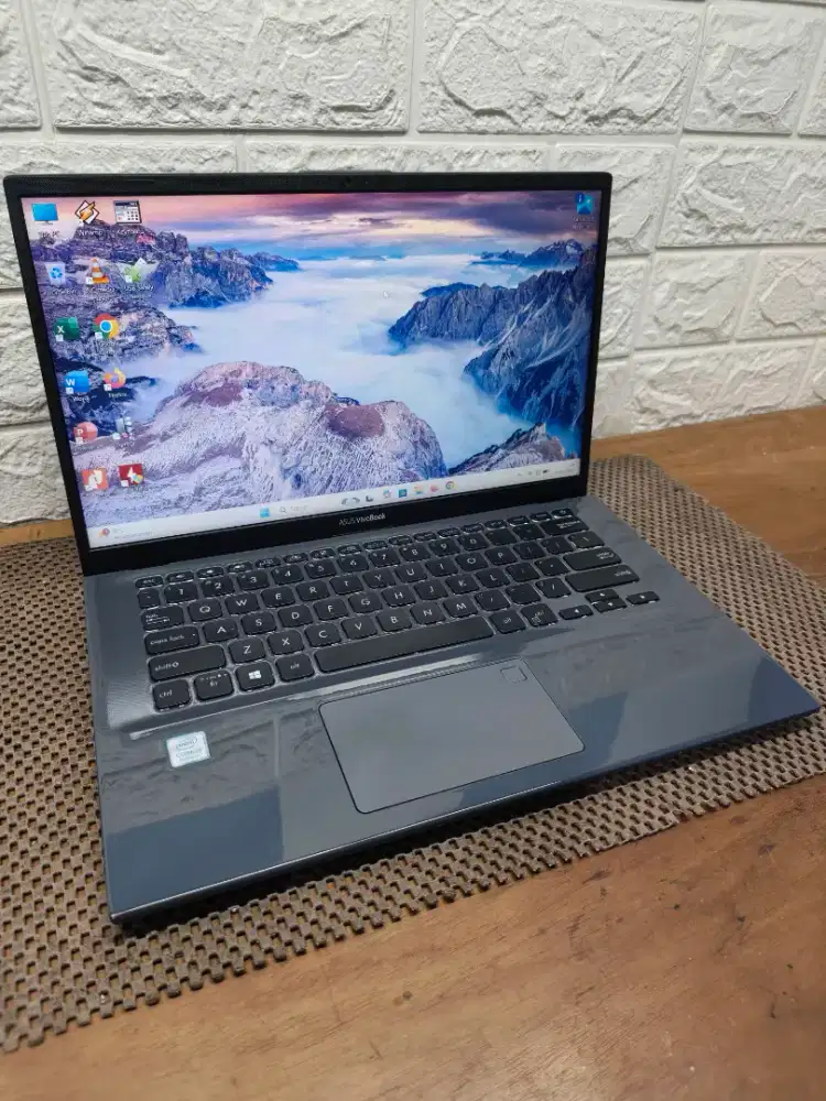 Asus Vivobook X412FA intel Core i5 Gen-8 (8/512gb) 14 inch SLIM MULUSS