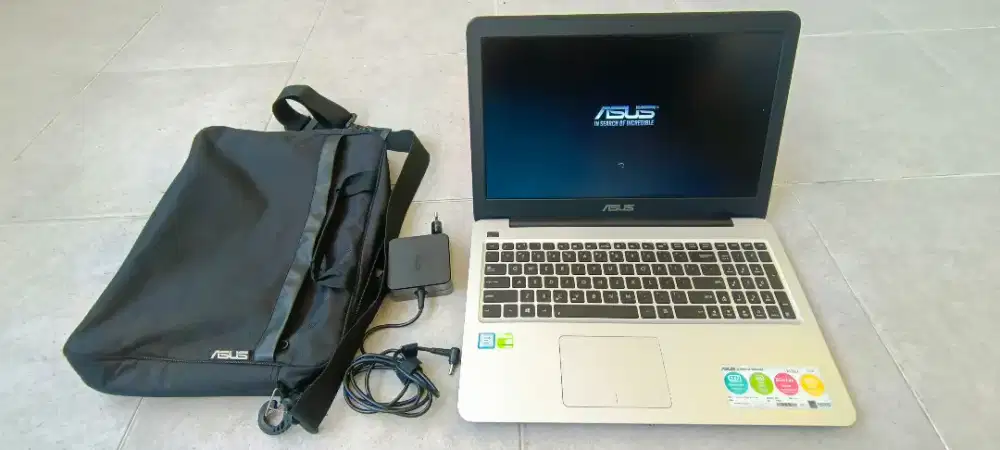 Laptop Asus i7 vga intel nvidia