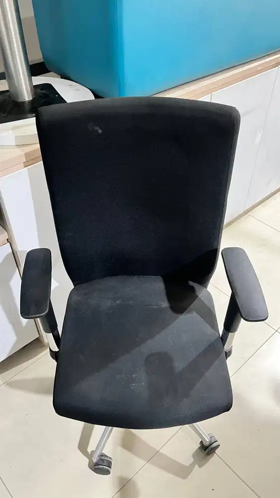 Jual kursi staff untuk kantor