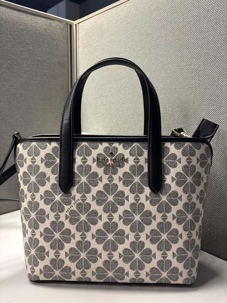 KS Tote Bag Flower