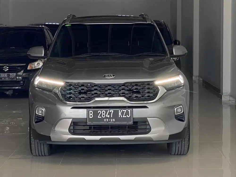 Kia Sonet Premier AT 2021 // Low km