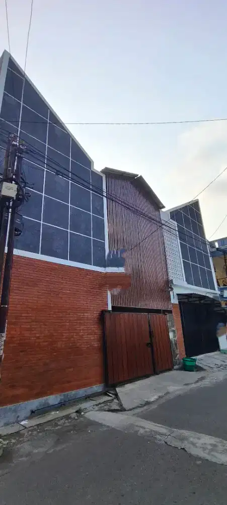 Rumah kost Pajang Dekat Mall Solo Square & Hotel alila Solo