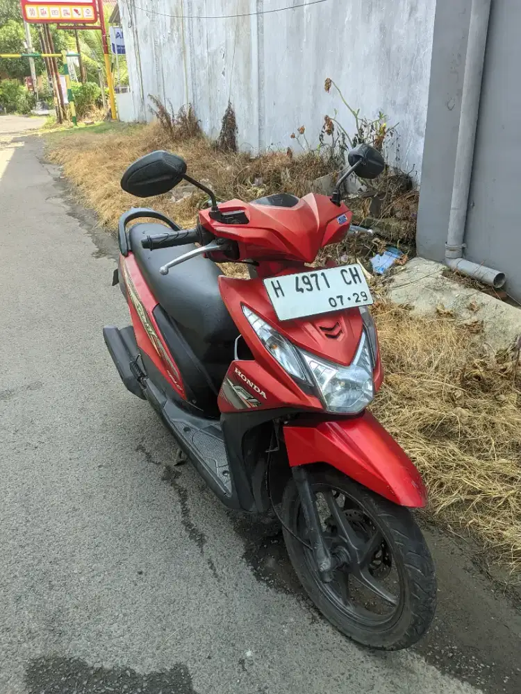 BEAT TH 2014 MERAH