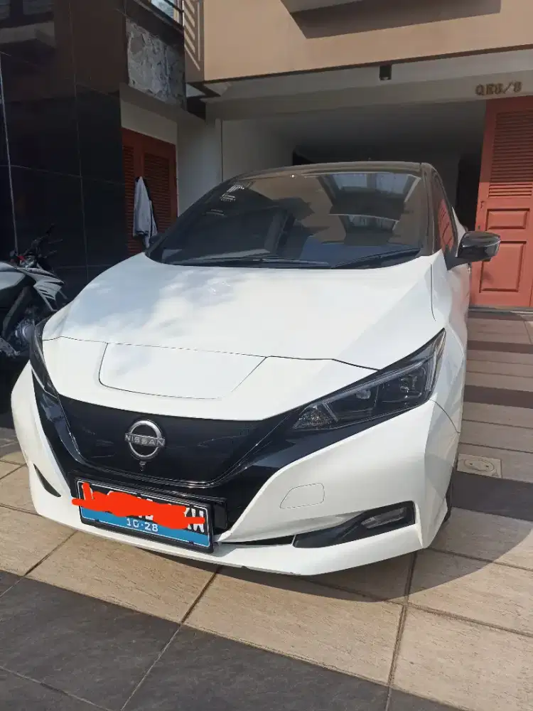 Nissan LEAF EV CBU Jepang