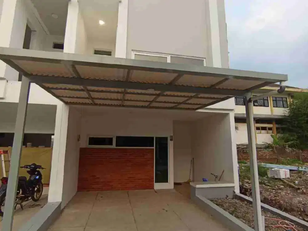 Rumah di Kiaracondong Kota Bandung dekat stasiun kereta api