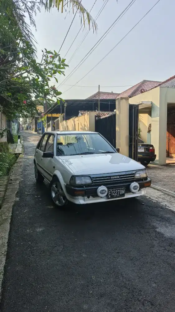 STARLET KOTAK 1.3 88 EP 71