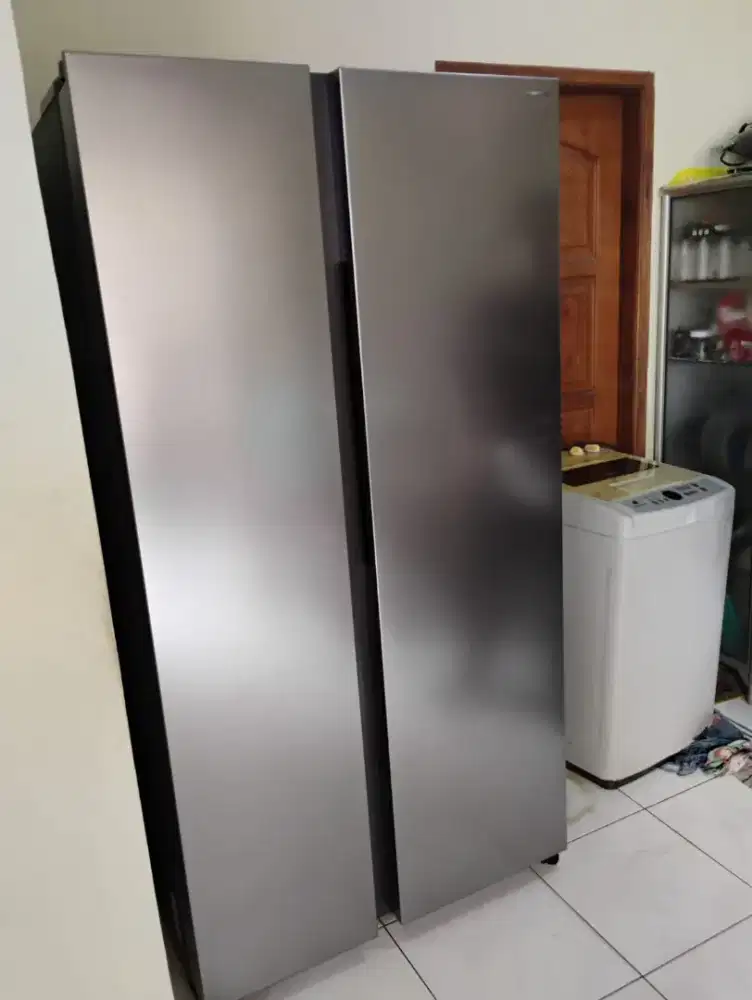 Samsung kulkas sbs 600liter