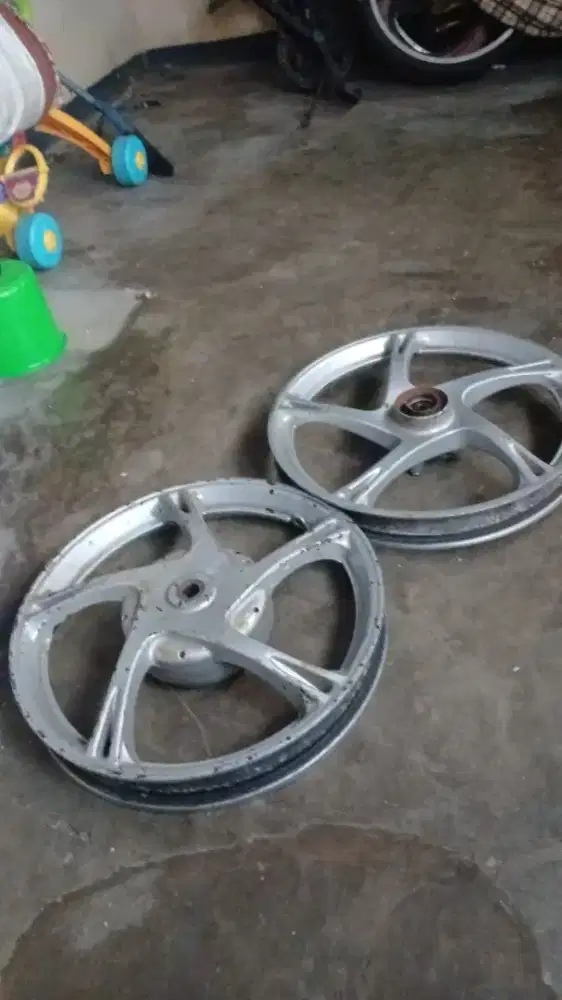 Velg mio smile satu pasang
