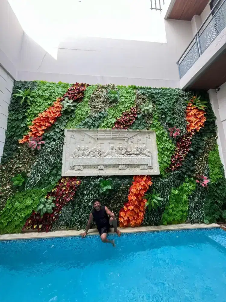 TAMAN DINDING PLASTIK-TAMAN VERTICAL GARDEN SINTETIS MURAH