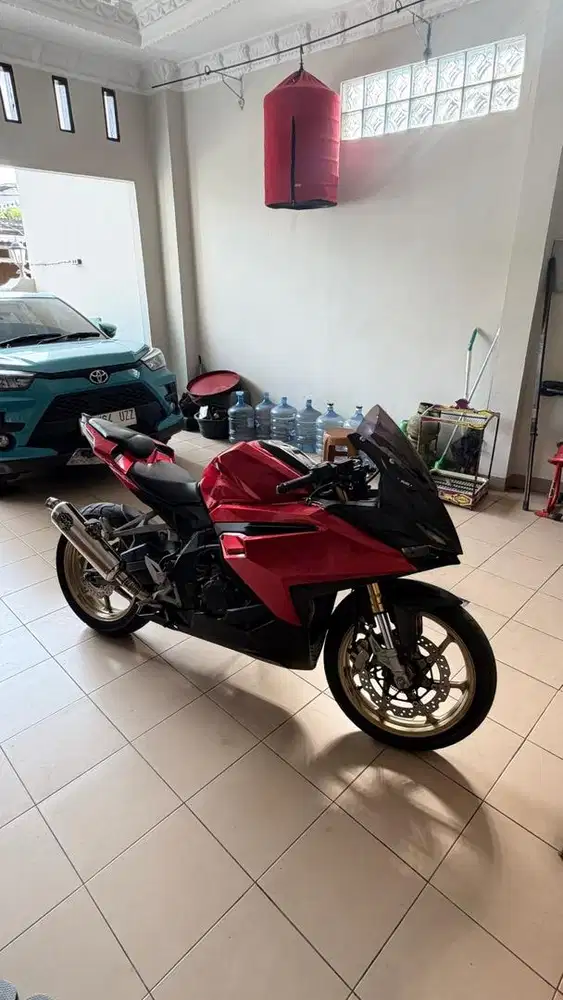 Honda CBR250RR SP QS 2023 Tricolor - Mulus Like New!