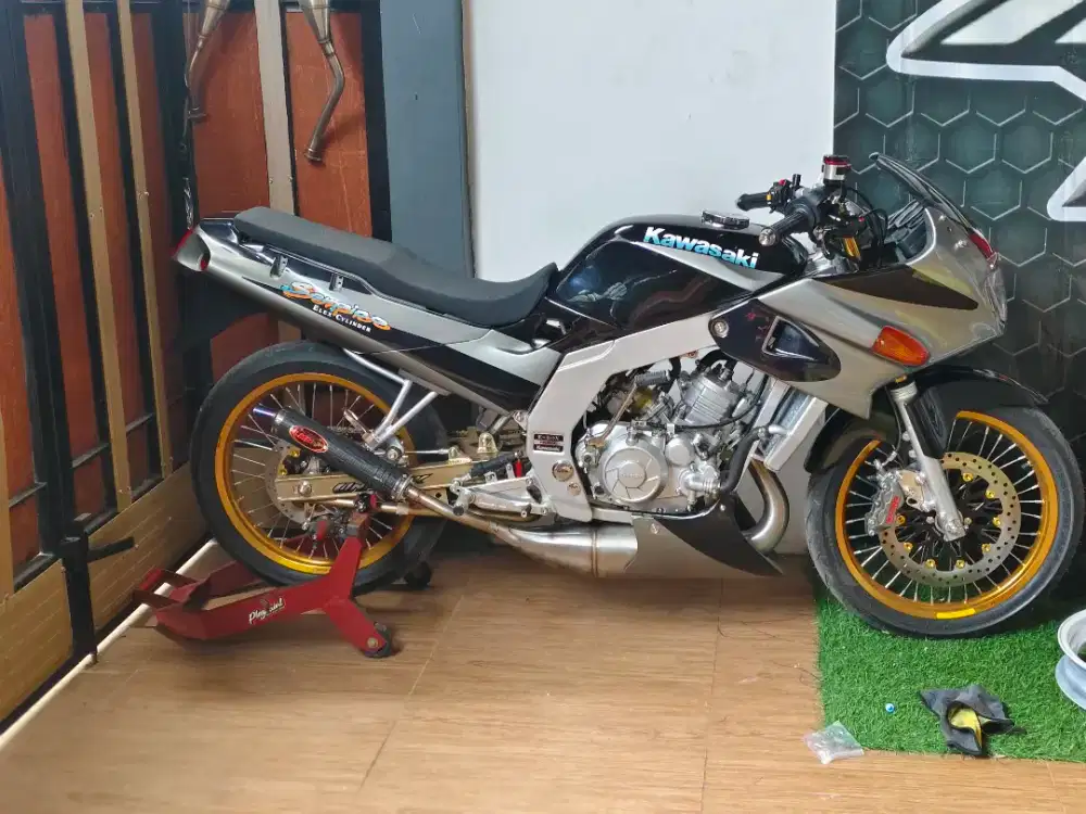 Kawasaki SERPICO