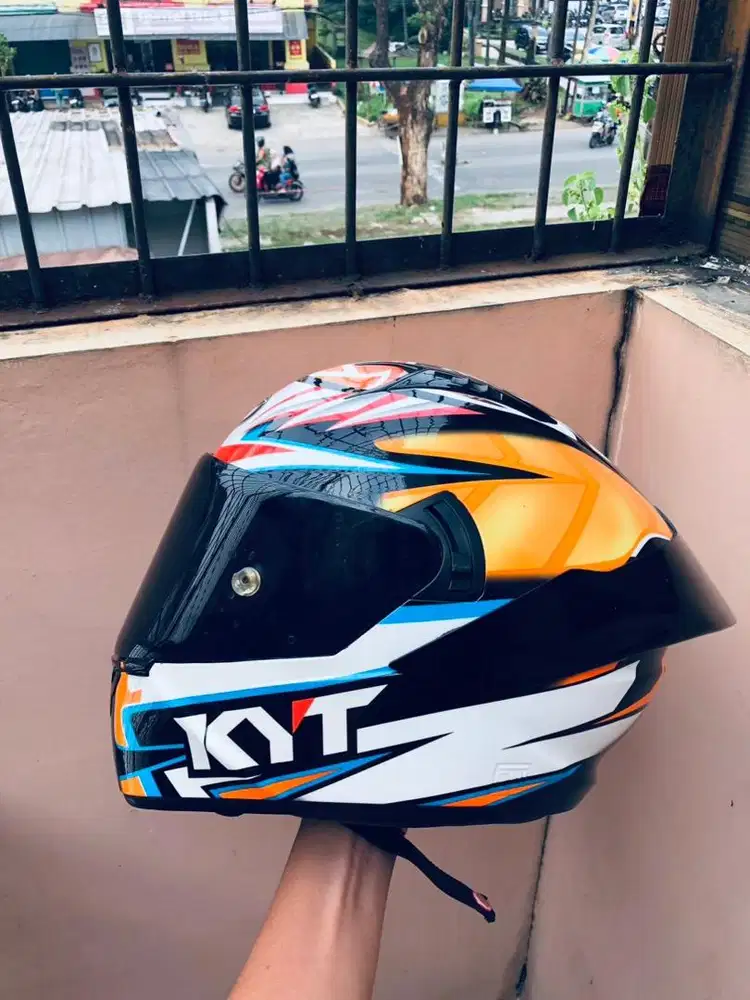 Helm kyt nfr axel basani