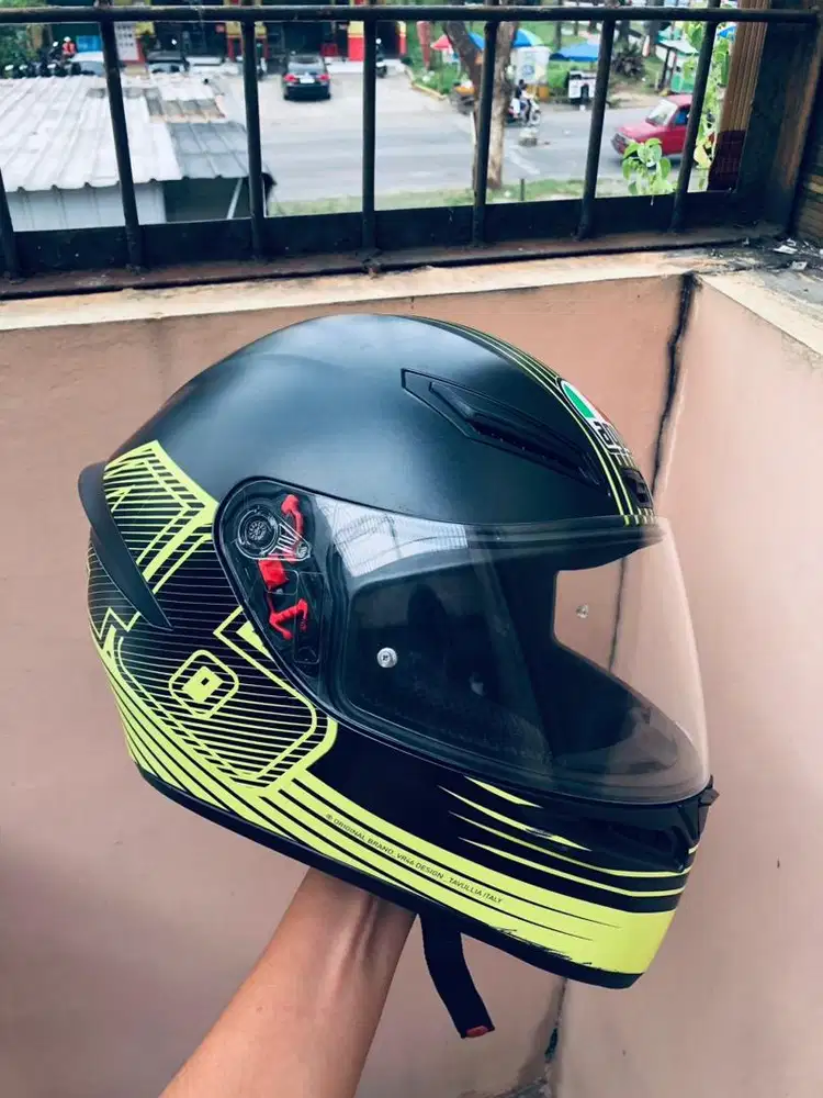 Jual Helm agv k1