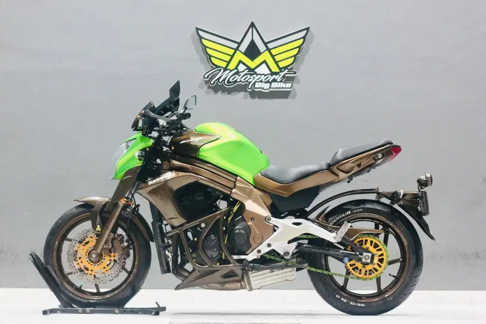Kawasaki er6n 650 like new benelli bn600 Zx25r KTM duke390