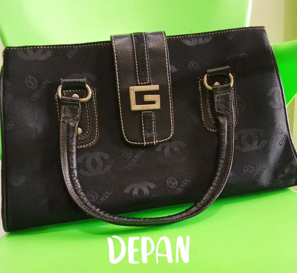 Preloved shoulder bag wanita