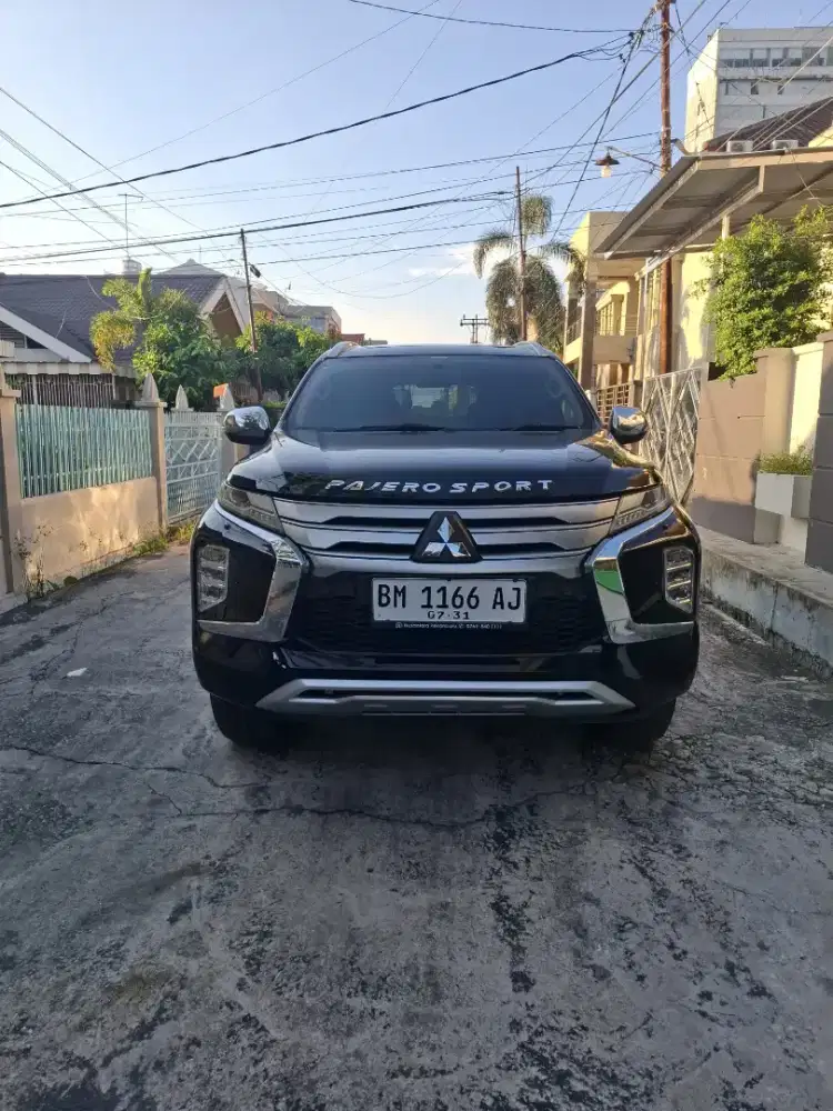 Pajero sport dakar 2021 low km