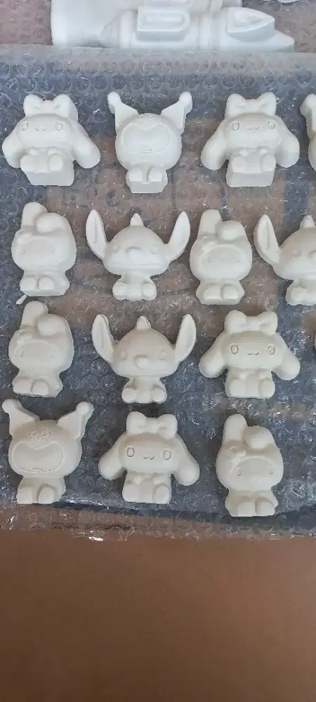 Patung Gpysum Karakter