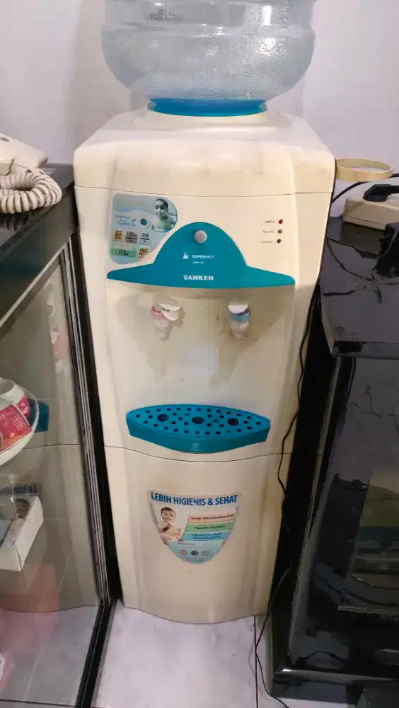 Sanken dispenser galon atas