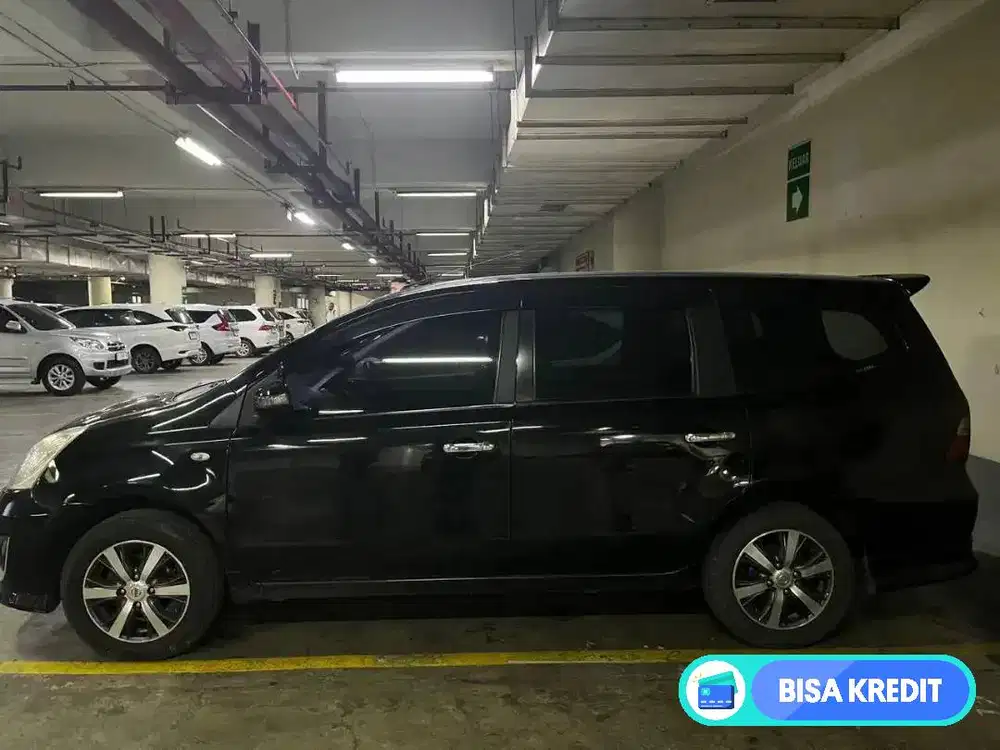 Nissan Grand livina 2012 Bensin