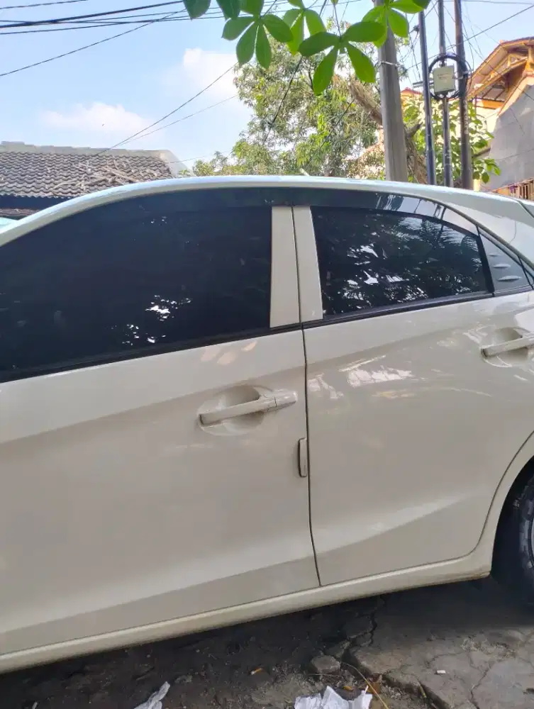 Dealer resmi kaca film mobil bisa di panggil