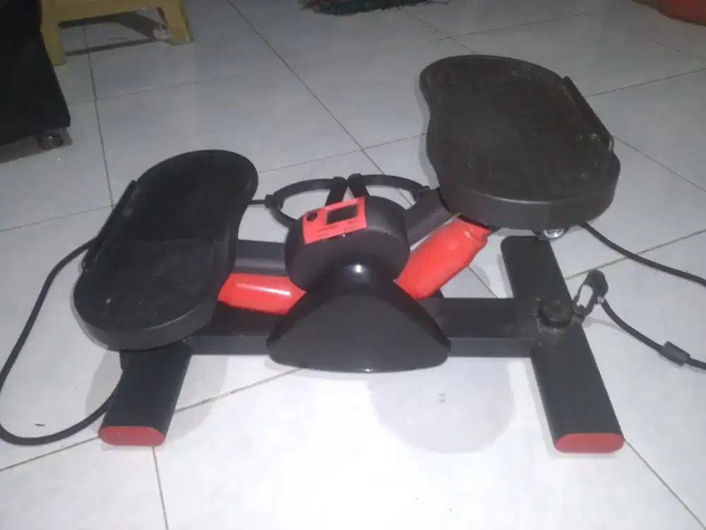 Stepper alat fitness yg mudah membakar lemak dan menjaga kebugaran