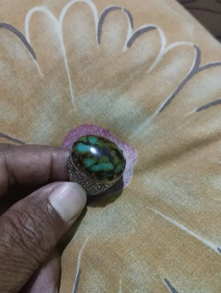 Cincin pirus kantoran