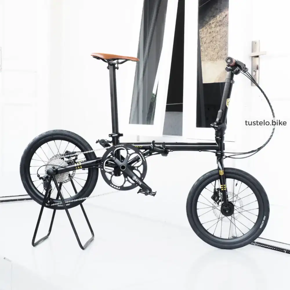 Seli 16+ MXL Jazz Sora 9 Speed Hydraulic Disc by Tustelo.bike