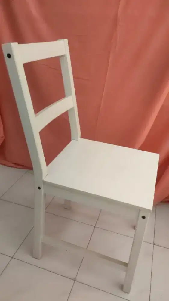 Bangku Kayu Putih IKEA