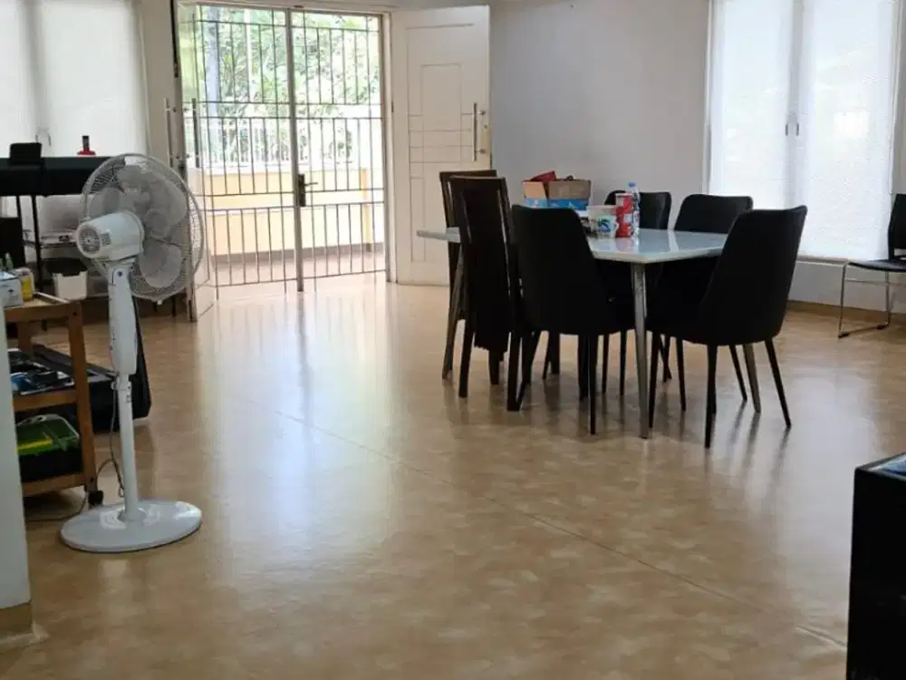 Dijual rumah cantik Hoek siap huni Sunter Bisma