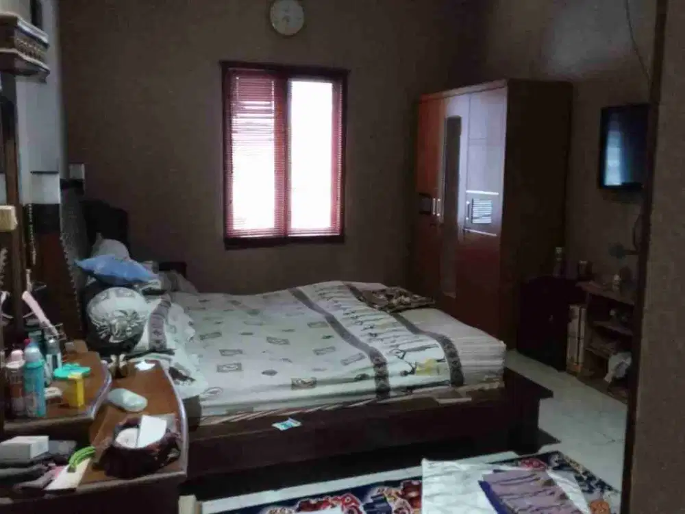 dijual rmh 3lantai gading cipta