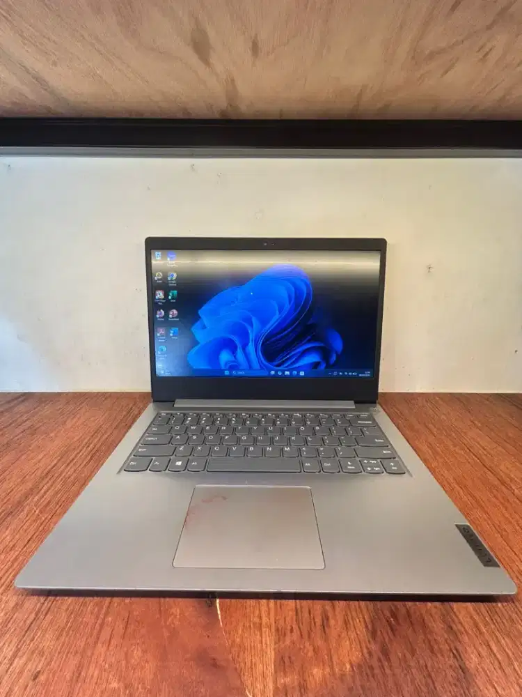 Laptop Lenovo Lenovo 81WD