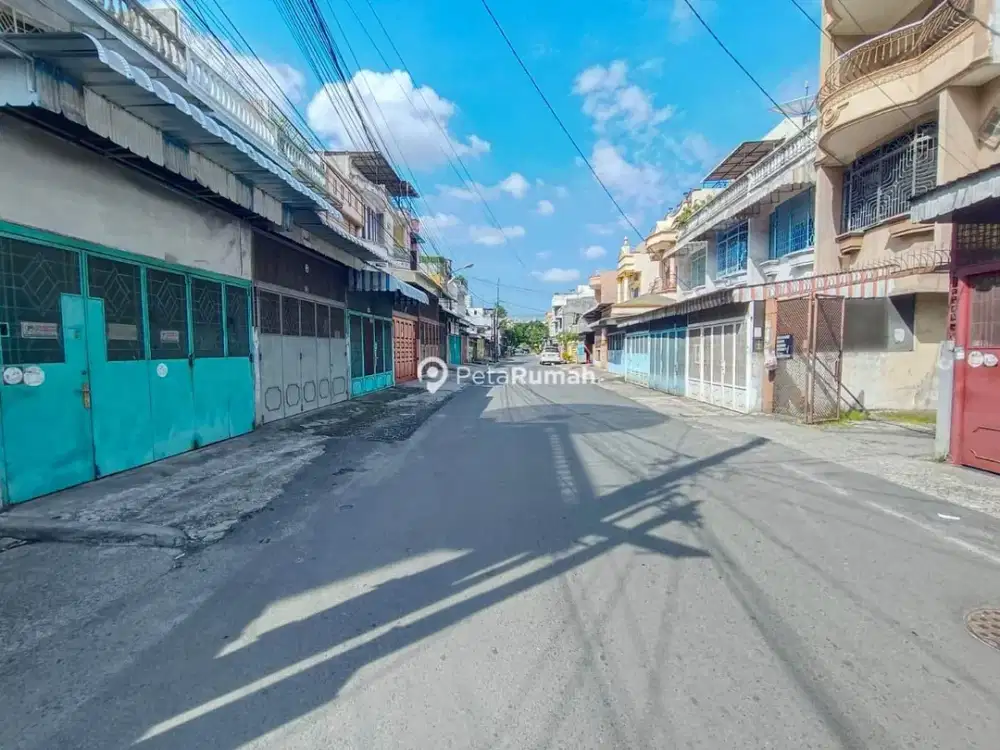 Di Jual Ruko Lokasi Strategis, Di Daerah Madong Lubis Jalan Bandar Baru - Medan (Peter)