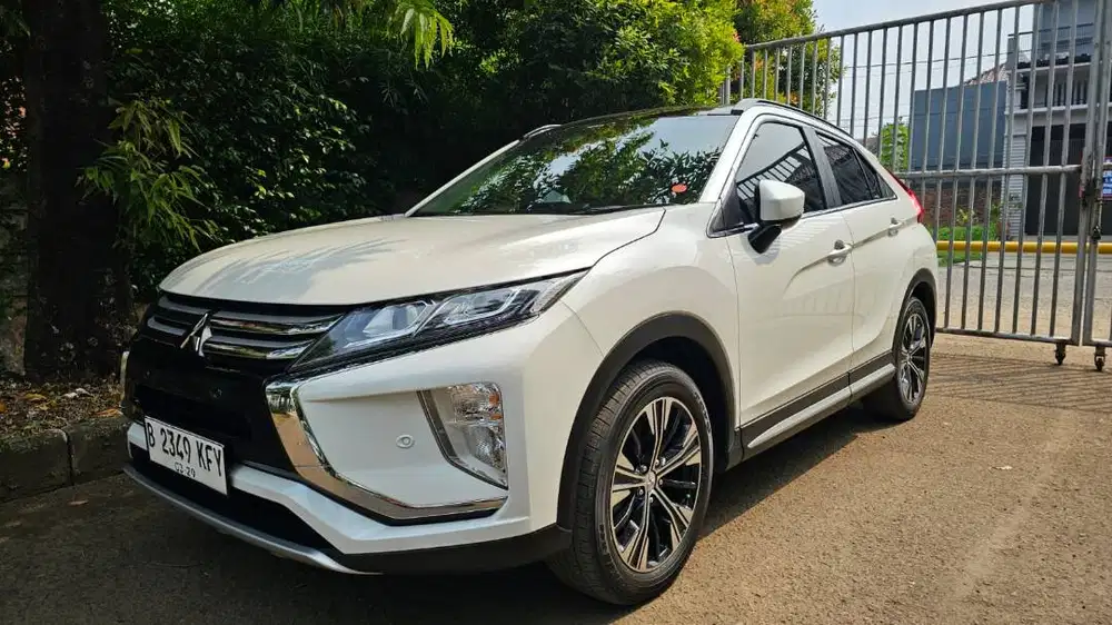 MITSUBITSHI ECLIPSE CROSS TAHUN 2019 - PRIBADI