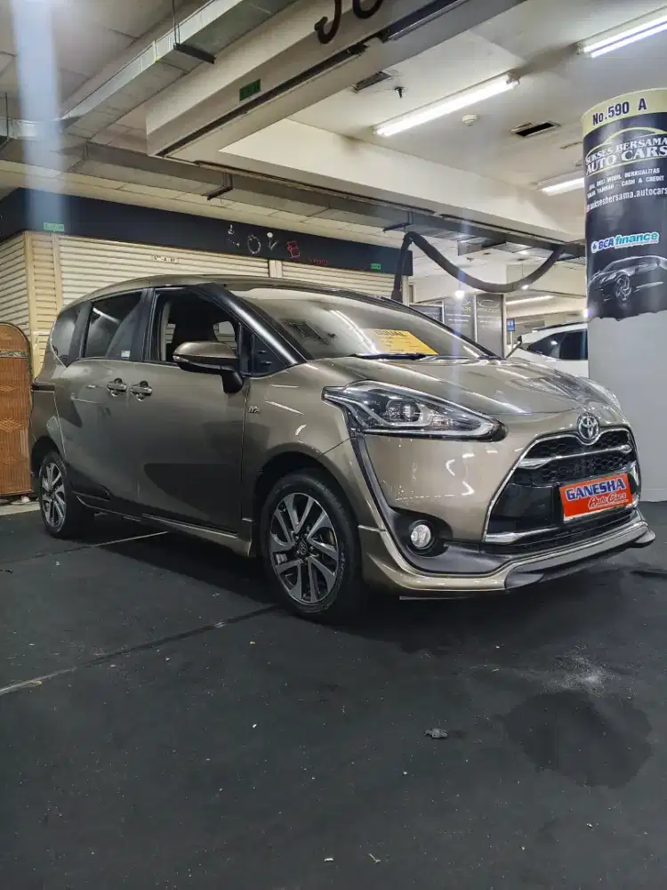 Toyota Sienta Q 2019
