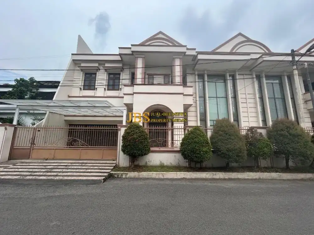 Jual Rumah Kondisi Siap Huni Furnish di Komplek Malibu Indah (Dekat Club House) - Medan