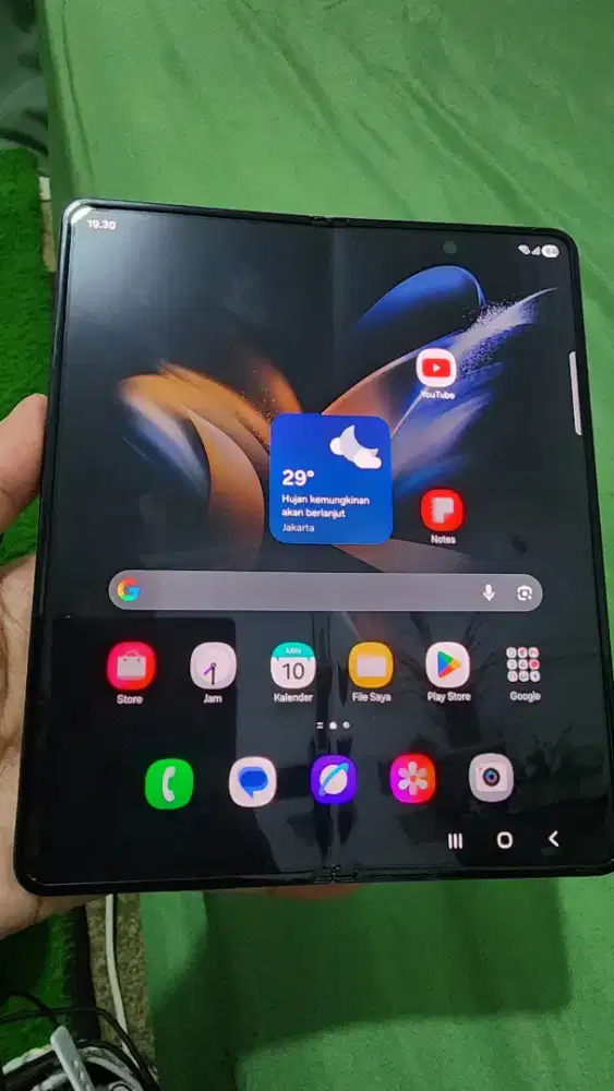 Samsung z fold 4