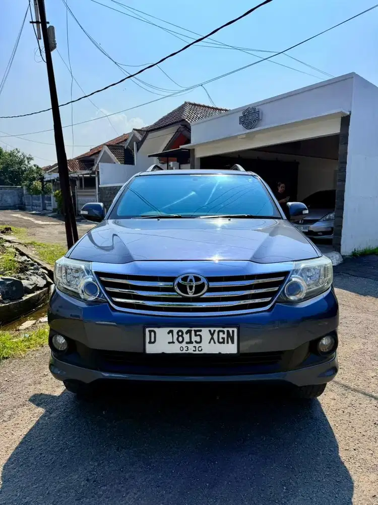 Tanpa dp toyota fortuner G luxury 2.7 at 2013 bensin