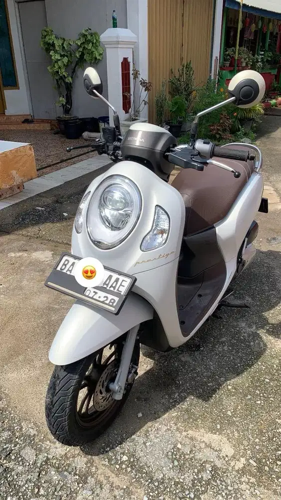 Honda SCOOPY PRESTIGE 2023